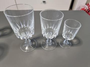 Vintage Wijn / likeur / Aperitief glazen (23 stuks) beschikbaar voor biedingen