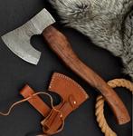 Damast stalen Viking bijl   ..43 cm.., Verzamelen, Militaria | Algemeen, Ophalen of Verzenden, Overige soorten, Overige gebieden