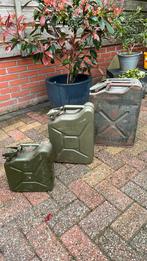 Oude jerrycans, Verzamelen, Ophalen