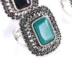 Vintage zilveren ring met groene steen, Sieraden, Tassen en Uiterlijk, Ringen, Met kristal, Nieuw, Ophalen of Verzenden, 17 tot 18