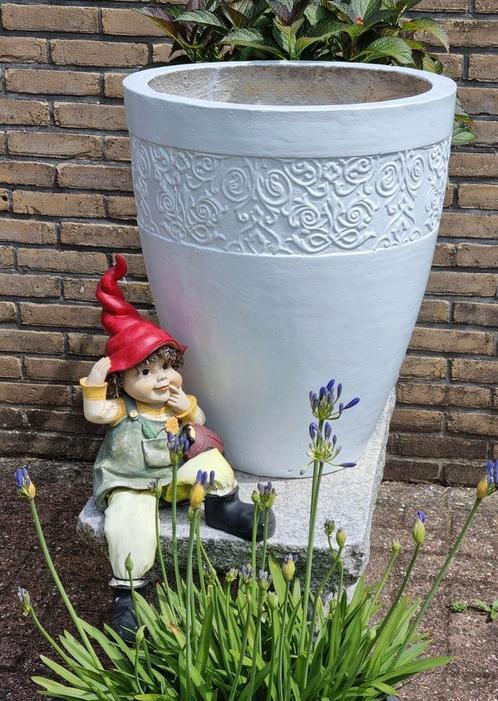 Hoge,  55 cm,  Plantenbak   Bloembak, Tuin en Terras, Bloembakken en Plantenbakken, Gebruikt, Steen, Balkon, Tuin, 30 tot 60 cm