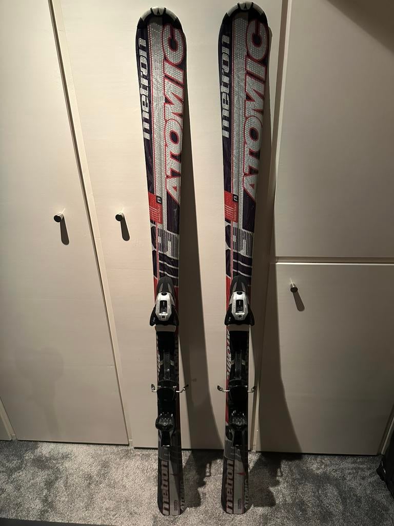 Te koop mooie Atomic ski’s 170 cm, 160 tot 180 cm, Gebruikt, Ophalen of Verzenden, Carve