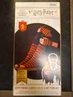 Harry Potter Sokken & Wanten Breiset - Gryffindor, Ophalen of Verzenden, Nieuw, Breien, Patroon of Boek