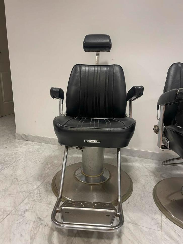 Twee Japanse kappersstoelen - Belmont, Huis en Inrichting, Stoelen, Gebruikt, Ophalen