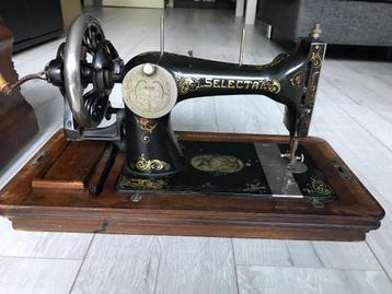 Gritzner R Selecta naaimachine beschikbaar voor biedingen