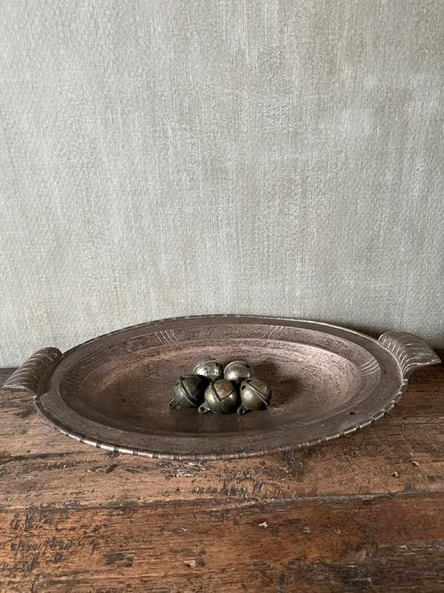 Oude, zwaar verzilverde schaal, Antiek en Kunst, Curiosa en Brocante, Ophalen of Verzenden