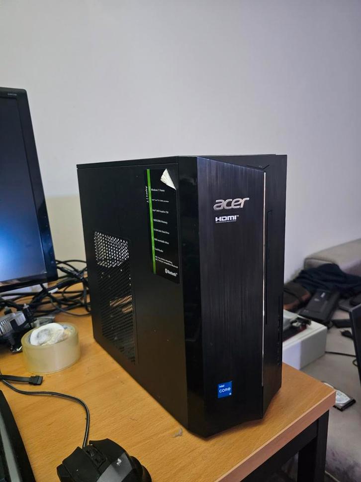 Acer Behuizing+Moederbord 12de Gen CPU+Voeding, Computers en Software, Desktop Pc's, Gebruikt, Onbekend, HDD, SSD, 8 GB, Met videokaart