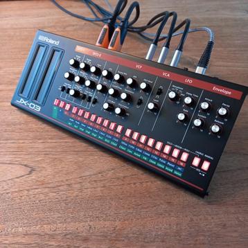 Roland Boutique JX-03 (JX-3P) soundmodule synthesizer beschikbaar voor biedingen