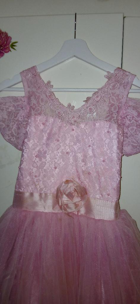 Feest jurke, Kleding | Dames, Jurken, Zo goed als nieuw, Maat 38/40 (M), Roze, Boven de knie, Verzenden