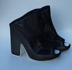 Balenciaga fluwelen sandalen met sleehak maat 39, Balenciaga, Verzenden, Zwart, Sandalen of Muiltjes