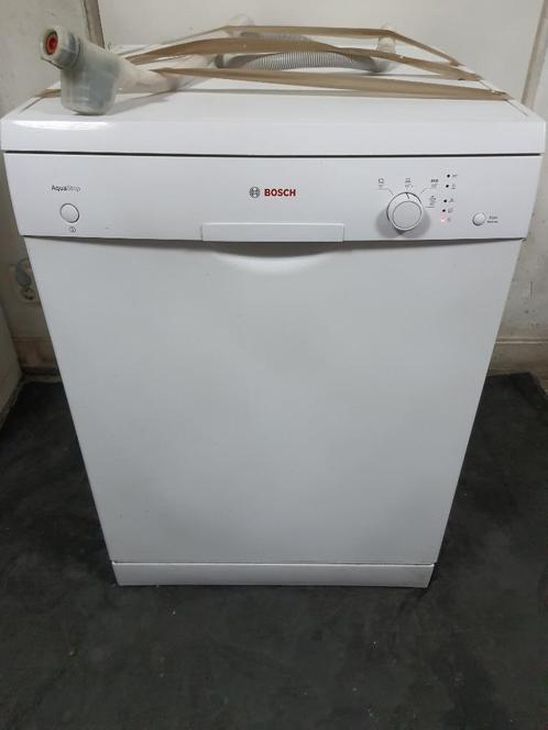 A+ Bosch Vrijstaande Vaatwasser werkt Perfect(SMS40C02EU), Witgoed en Apparatuur, Vaatwasmachines, Zo goed als nieuw, Vrijstaand