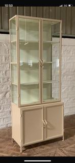 BUFFETKAST ZANDKLEUR bijzonder mooi 95 breed metaal actie