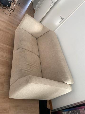 2-Persoons Bank - Goede Staat beschikbaar voor biedingen