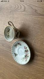 Royal albert december kop en schotel, Ophalen of Verzenden, Zo goed als nieuw, Porselein, Kop en/of schotel