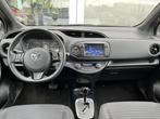Toyota Yaris 1.5 Hybrid Bi-Tone | cruise Control | Trekhaak, Gebruikt, Euro 6, 4 cilinders, Wit