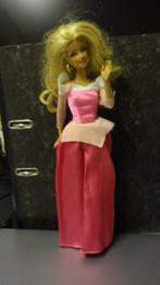 Pop, Kinderen en Baby's, Speelgoed | Poppen, Ophalen of Verzenden, Gebruikt, Barbie
