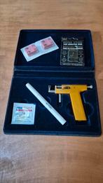 Oorbel-schiet-apparaat, Ophalen of Verzenden, Gebruikt