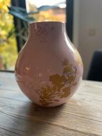Roze vaas met gouden bloemmotieven (ikea), Huis en Inrichting, Woonaccessoires | Vazen, Ophalen, Overige kleuren, 50 tot 75 cm