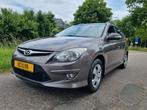 HYUNDAI I30 CW 1.6 16V BJ 2012 KM 112510 airco cruisecontrol, Auto's, Voorwielaandrijving, Stof, Euro 6, 1600 cc