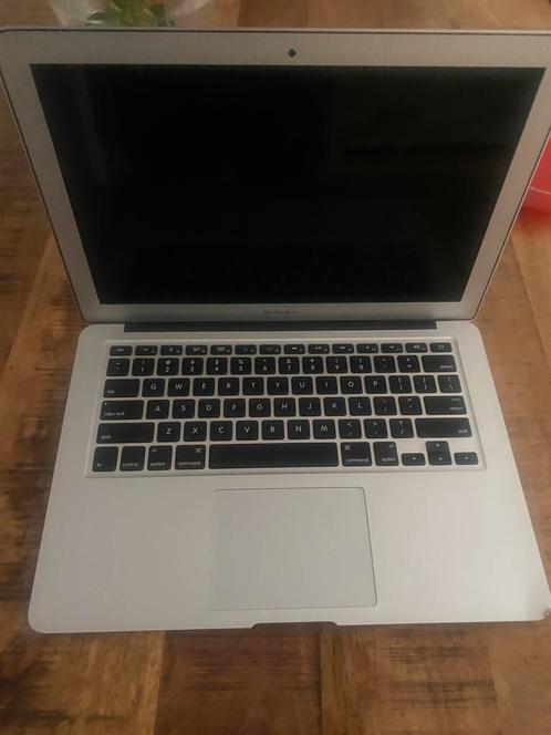 Te koop defecte MacBook Air type A1466 2017, Computers en Software, Apple Macbooks, Niet werkend, 13 inch, Minder dan 2 Ghz, Ophalen of Verzenden