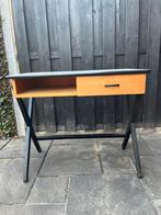 Vintage mid century bureau van Coen de Vries voor Devo (‘50), Huis en Inrichting, Bureaus, Ophalen