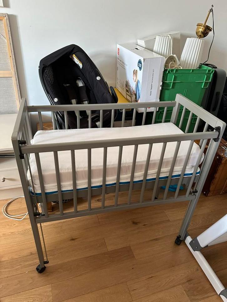 Babybedje/cosleeper (+ aerosleep matrasje twv 190 euro), Kinderen en Baby's, Babywiegjes en Ledikanten, Gebruikt, Wieg, Ophalen
