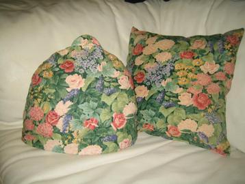 theemuts en kussen - Sfeervolle Engelse set beschikbaar voor biedingen