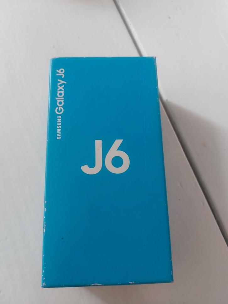 Samsung Galaxy J6 Nieuw in Doos - Super AMOLED Blauw, Telecommunicatie, Mobiele telefoons | Samsung, Ophalen of Verzenden