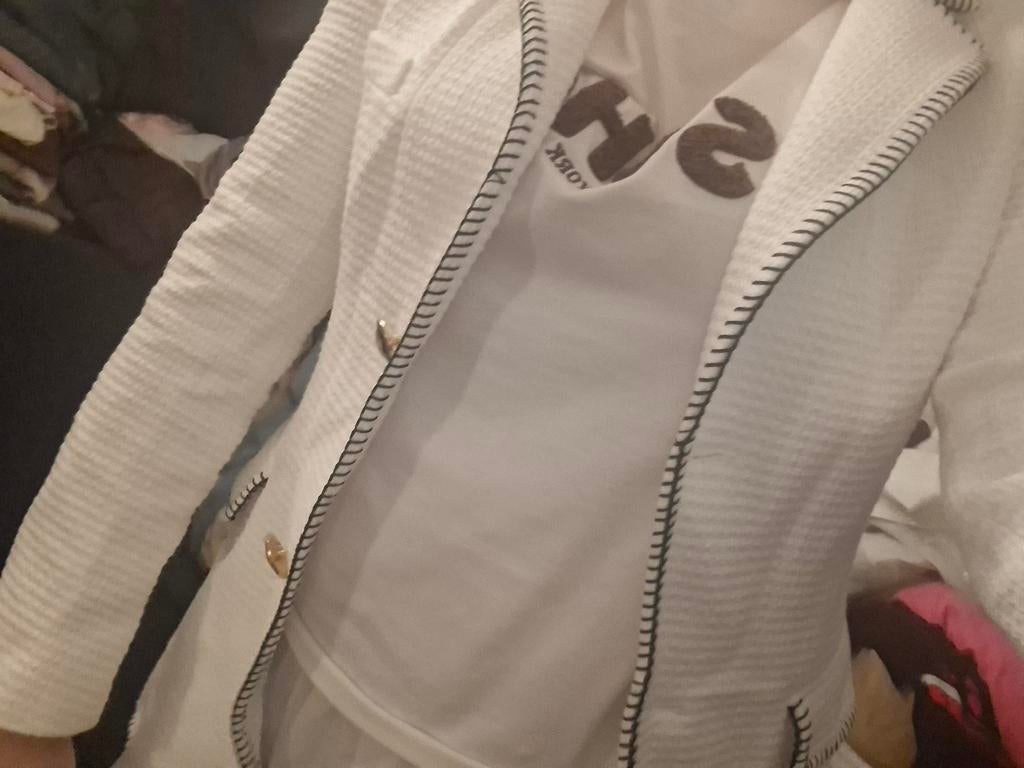 Nieuw jasje zara maat M, Kleding | Dames, Jasjes, Kostuums en Pakken, Ophalen of Verzenden, Nieuw, Maat 38/40 (M), Zwart