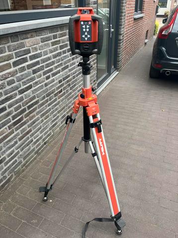 Hilti bouwlaser incl. statief en ontvanger beschikbaar voor biedingen