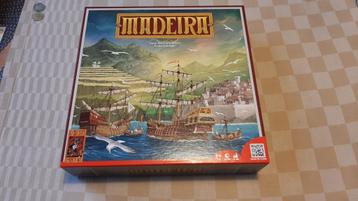 bordspel NL versie Madeira van 999 games strategiespel  beschikbaar voor biedingen