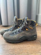 Lowa dames wandelschoenen maat 39 (zgan!), Sport en Fitness, Bergsport en Wandelen, Ophalen of Verzenden, Zo goed als nieuw, Schoenen