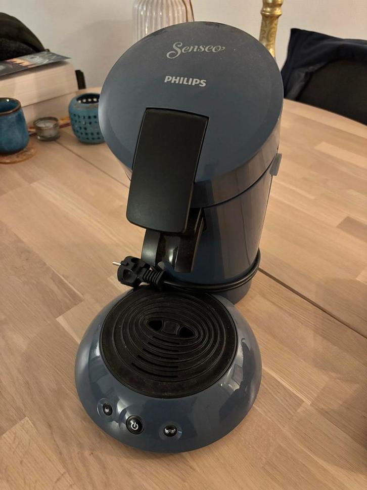 Senseo Koffiezetapparaat + Perla Koffiepads, Witgoed en Apparatuur, Koffiezetapparaten, Gebruikt, Koffiepads en cups, Koffiemachine
