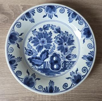 Aangeboden wegens zolderopruiming deze antieke schalen! beschikbaar voor biedingen