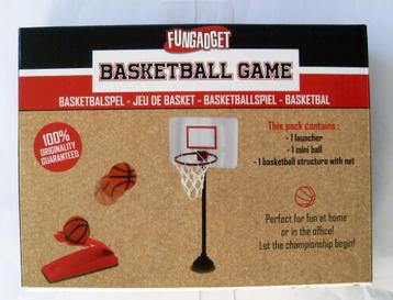 Mini basketbal spel / Vinger spelletje / behendigheidsspel beschikbaar voor biedingen