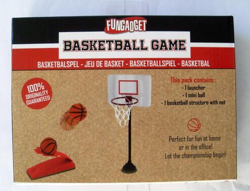 Mini basketbal spel / Vinger spelletje / behendigheidsspel, Hobby en Vrije tijd, Gezelschapsspellen | Overige, Zo goed als nieuw