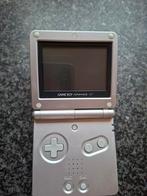 Game Boy Advance SP - Zilver, Spelcomputers en Games, Spelcomputers | Nintendo Game Boy, Ophalen of Verzenden, Gebruikt, Game Boy Advance SP