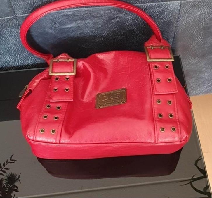 Dolce en Gabbana handtas., Sieraden, Tassen en Uiterlijk, Tassen | Damestassen, Verzenden