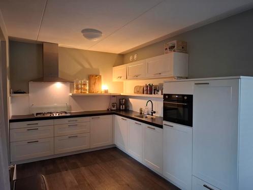 Prachtige keuken! MOET WEG!! voor 10 oktober, Huis en Inrichting, Keuken | Complete keukens, Zo goed als nieuw, Ophalen
