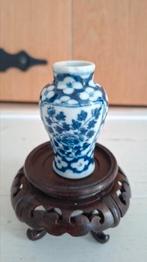 Miniatuur etagere Chinees vaasje 19e eeuw, Ophalen of Verzenden