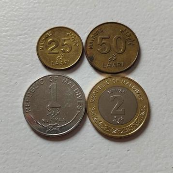 Malediven 4 munten beschikbaar voor biedingen