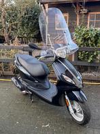 Mooie Piaggio new Fly te koop van 2017(Als nieuw), Ophalen, Overige modellen, Zo goed als nieuw, Benzine