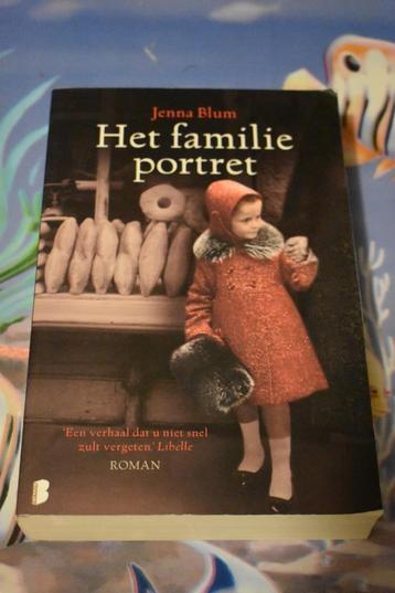 boek van Jenna Blum/het familieportret beschikbaar voor biedingen