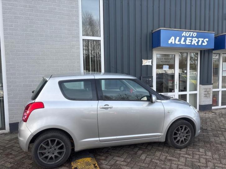 Suzuki SWIFT 1.3 EXCLUSIVE, Auto's, Suzuki, Bedrijf, Swift, ABS, Airbags, Airconditioning, Centrale vergrendeling, Elektrische ramen