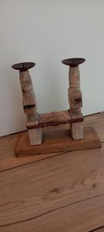 Oud houten kandelaar, Huis en Inrichting, Woonaccessoires | Kandelaars en Kaarsen, Ophalen of Verzenden, Hout, Minder dan 25 cm