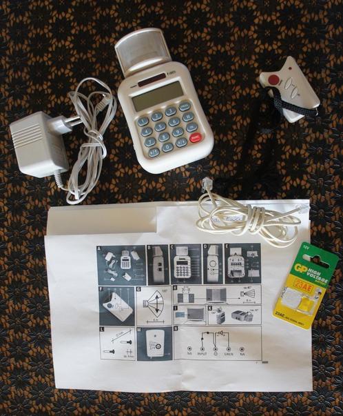 Persoonlijk alarm (via telefoonaansluiting), Telecommunicatie, Overige Telecommunicatie, Zo goed als nieuw, Ophalen of Verzenden
