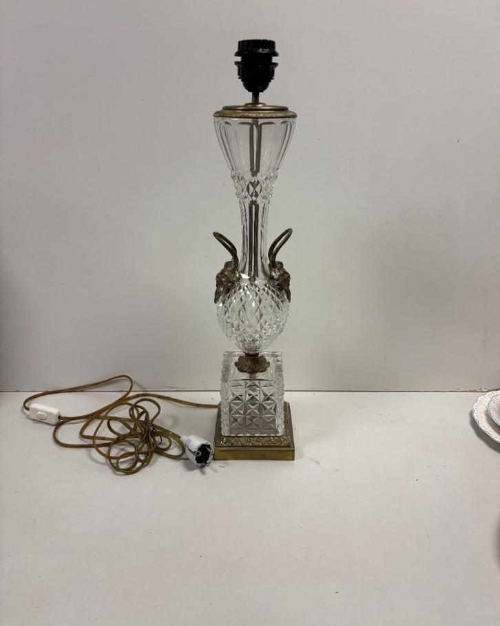 *Baccarat kristal en verbronsde tafellamp, Huis en Inrichting, Lampen | Tafellampen, Gebruikt, 50 tot 75 cm, Glas, Ophalen of Verzenden