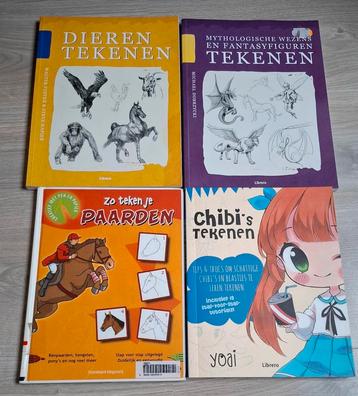 Teken boeken set van vier beschikbaar voor biedingen