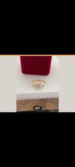 Gouden ring met edelstenen - Maat 17-18, Sieraden, Tassen en Uiterlijk, Ringen, Ophalen of Verzenden, Zo goed als nieuw, 17 tot 18