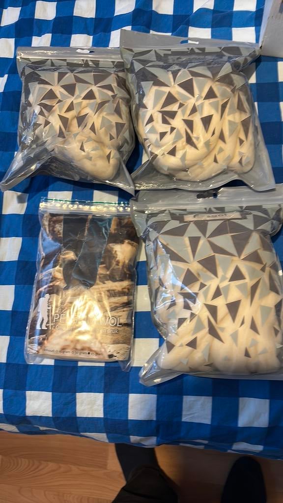 Medicale schapen wol 4 zakjes €35,00, Ophalen of Verzenden, Spinwol